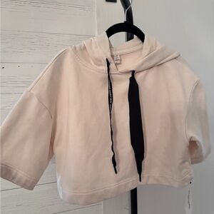 Alo crop cream Hoodie